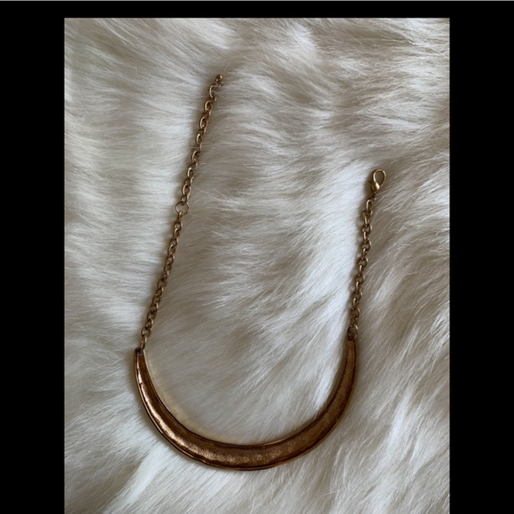 Gold Metal Necklace - Picture 2 of 5